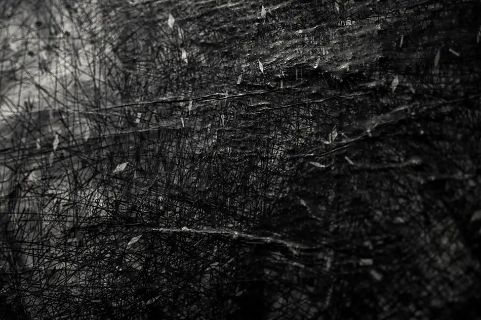 Detail von gekleistertem Digitaldruck von explosionsförmiger schwarzer Schneeflocke Vektorzeichnung