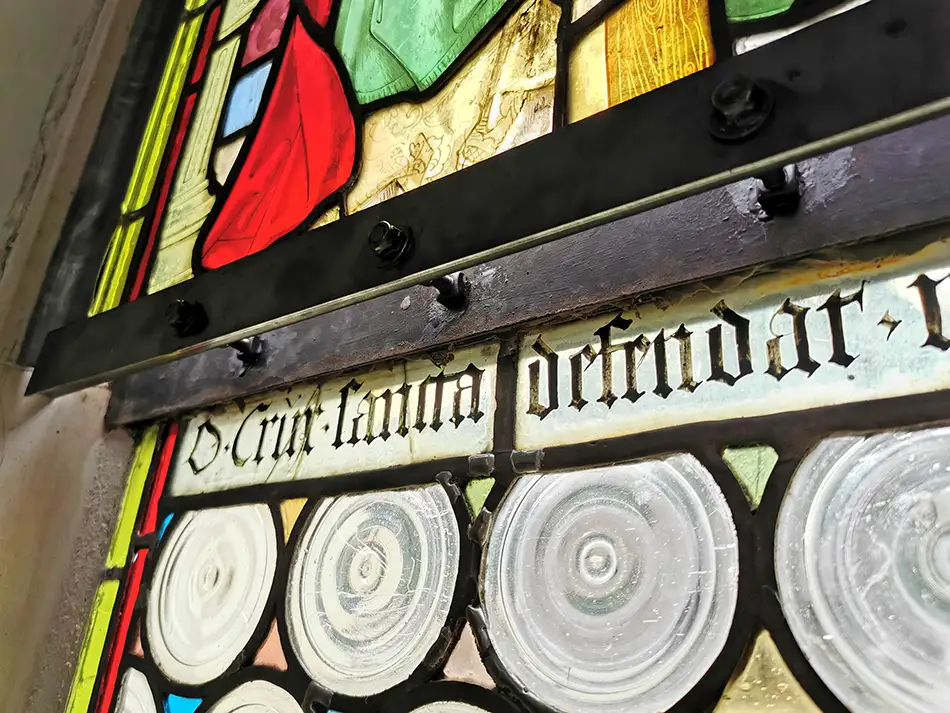 Restauration der Bleiverglasungen - Pfarrkirche Sterzing - Detail der Schutzverglasung